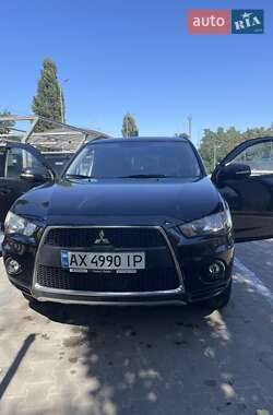Внедорожник / Кроссовер Mitsubishi Outlander 2011 в Киеве