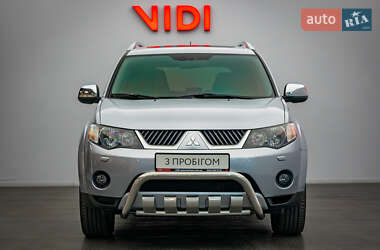 Внедорожник / Кроссовер Mitsubishi Outlander 2008 в 