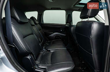 Внедорожник / Кроссовер Mitsubishi Outlander 2008 в 