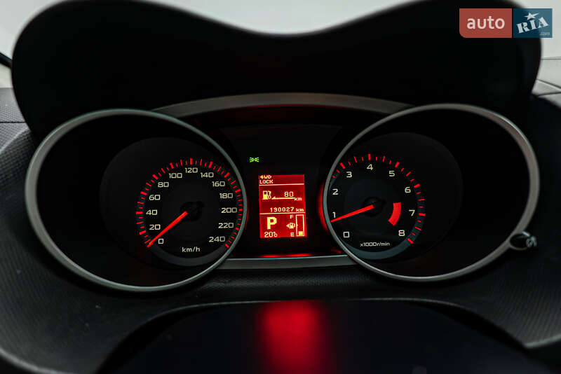 Позашляховик / Кросовер Mitsubishi Outlander 2008 в Києві фото 13 Позашляховик / Кросовер Mitsubishi Outlander 2008 в Києві