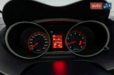 Внедорожник / Кроссовер Mitsubishi Outlander 2008 в 
