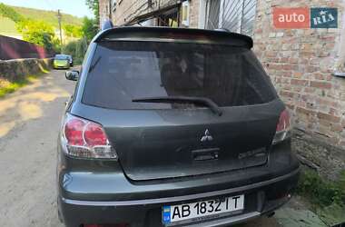 Внедорожник / Кроссовер Mitsubishi Outlander 2003 в 