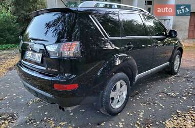 Внедорожник / Кроссовер Mitsubishi Outlander 2007 в 
