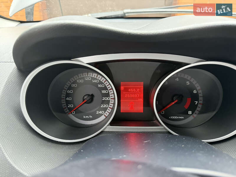 Позашляховик / Кросовер Mitsubishi Outlander 2008 в Борисполі фото 5 Позашляховик / Кросовер Mitsubishi Outlander 2008 в Борисполі