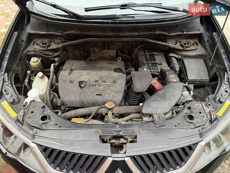 Позашляховик / Кросовер Mitsubishi Outlander 2008 в Борисполі фото 9 Позашляховик / Кросовер Mitsubishi Outlander 2008 в Борисполі