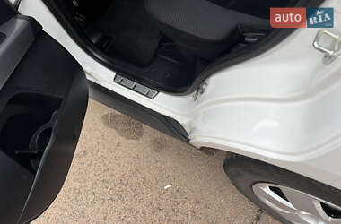 Позашляховик / Кросовер Mitsubishi Outlander 2011 в  фото 30 Позашляховик / Кросовер Mitsubishi Outlander 2011 в