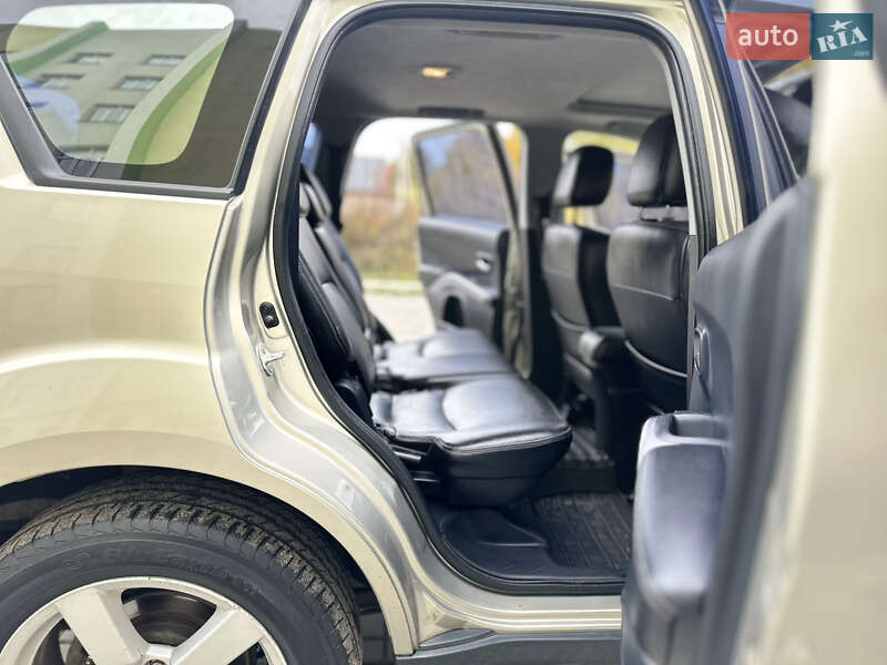 Внедорожник / Кроссовер Mitsubishi Outlander 2007 в Ромнах фото 14 Внедорожник / Кроссовер Mitsubishi Outlander 2007 в Ромнах