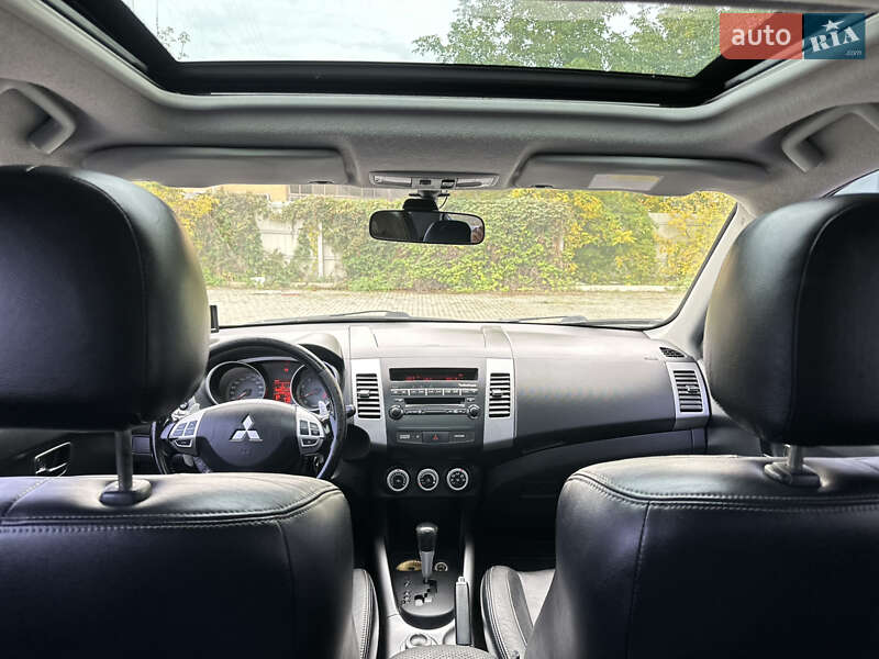 Внедорожник / Кроссовер Mitsubishi Outlander 2007 в Ромнах фото 20 Внедорожник / Кроссовер Mitsubishi Outlander 2007 в Ромнах