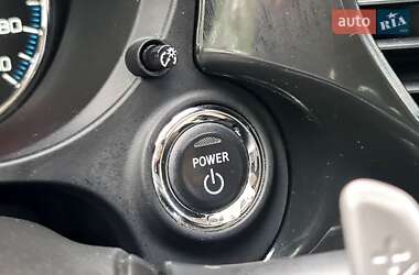Позашляховик / Кросовер Mitsubishi Outlander 2014 в  фото 35 Позашляховик / Кросовер Mitsubishi Outlander 2014 в