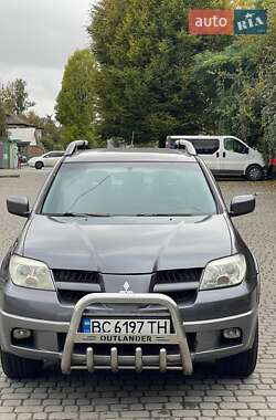 Позашляховик / Кросовер Mitsubishi Outlander 2006 в 