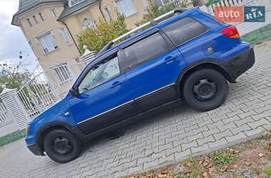 Внедорожник / Кроссовер Mitsubishi Outlander 2003 в 
