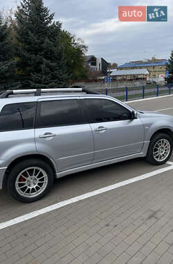 Внедорожник / Кроссовер Mitsubishi Outlander 2007 в 