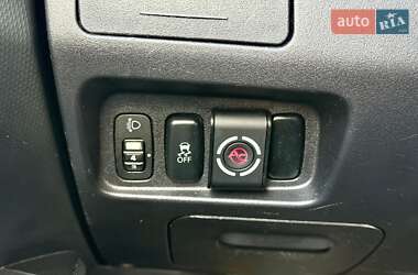 Внедорожник / Кроссовер Mitsubishi Outlander 2010 в 
