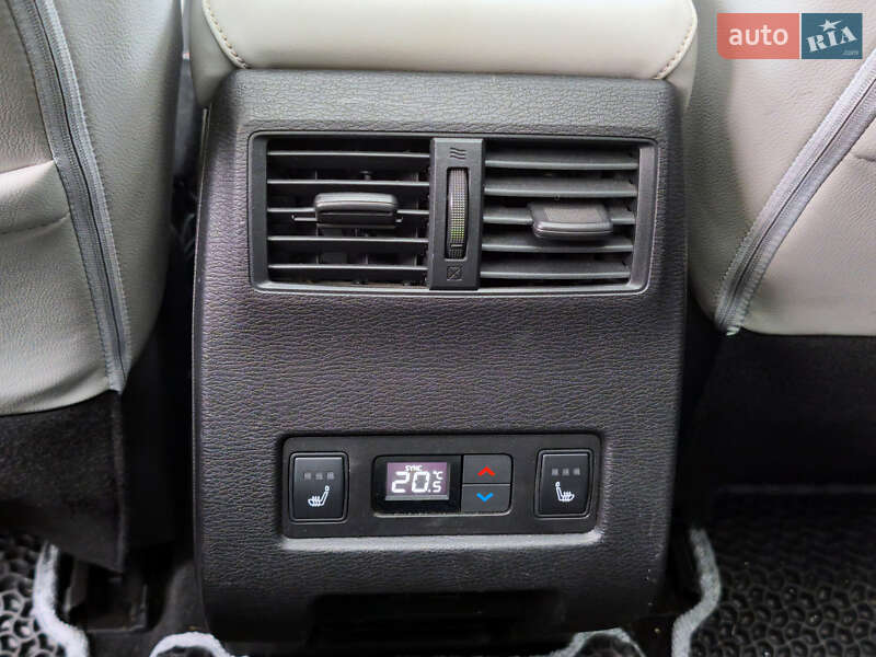 Внедорожник / Кроссовер Mitsubishi Outlander 2022 в Ивано-Франковске