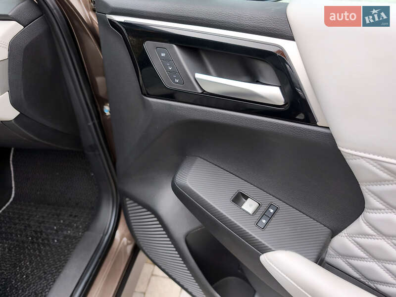 Внедорожник / Кроссовер Mitsubishi Outlander 2022 в Ивано-Франковске
