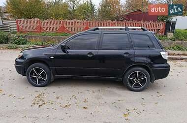Позашляховик / Кросовер Mitsubishi Outlander 2004 в 