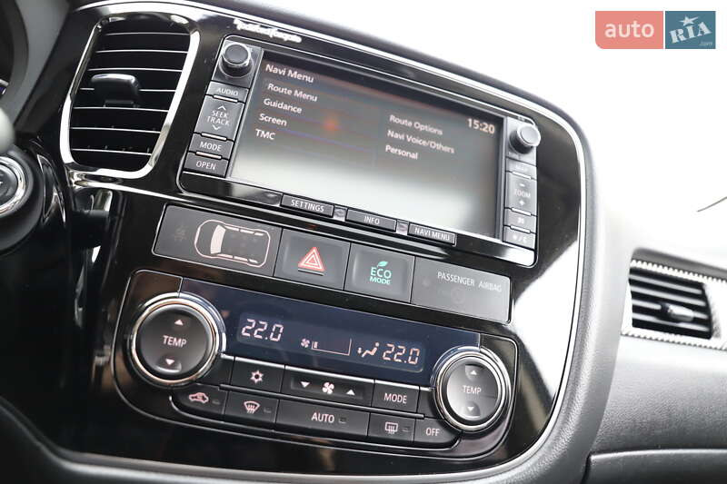 Внедорожник / Кроссовер Mitsubishi Outlander 2016 в Дрогобыче