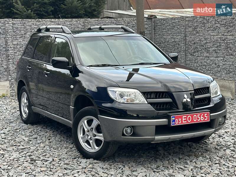 Позашляховик / Кросовер Mitsubishi Outlander 2008 в 