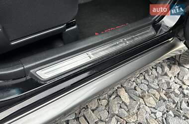 Позашляховик / Кросовер Mitsubishi Outlander 2008 в 