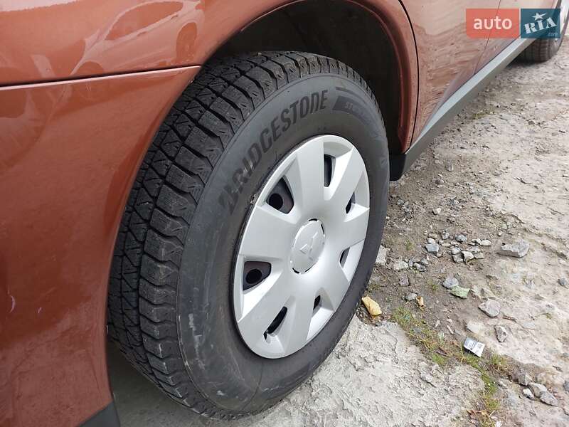 Позашляховик / Кросовер Mitsubishi Outlander 2013 в Рівному фото 12 Позашляховик / Кросовер Mitsubishi Outlander 2013 в Рівному