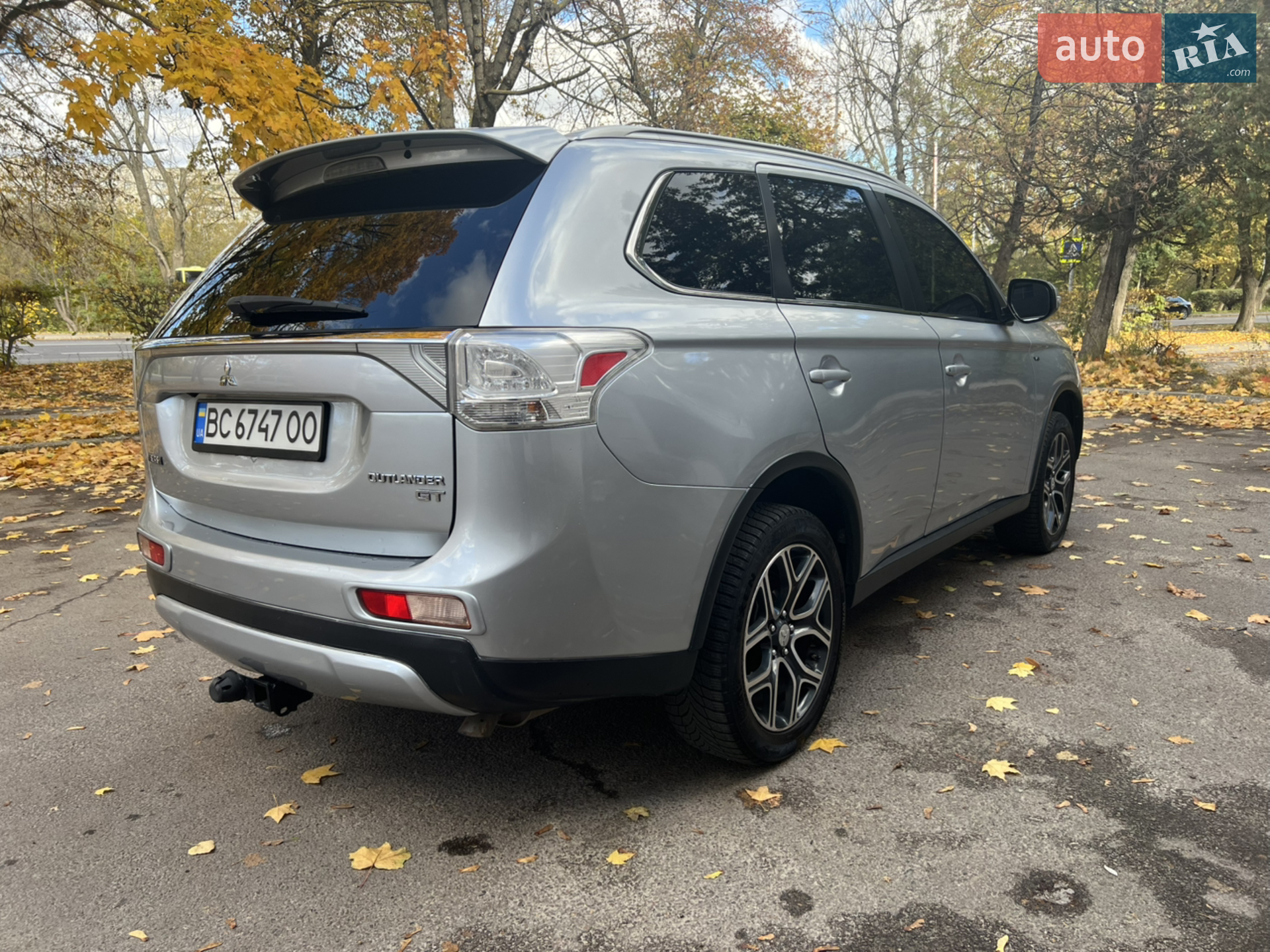 2014 Mitsubishi Outlander - мініатюра 16
