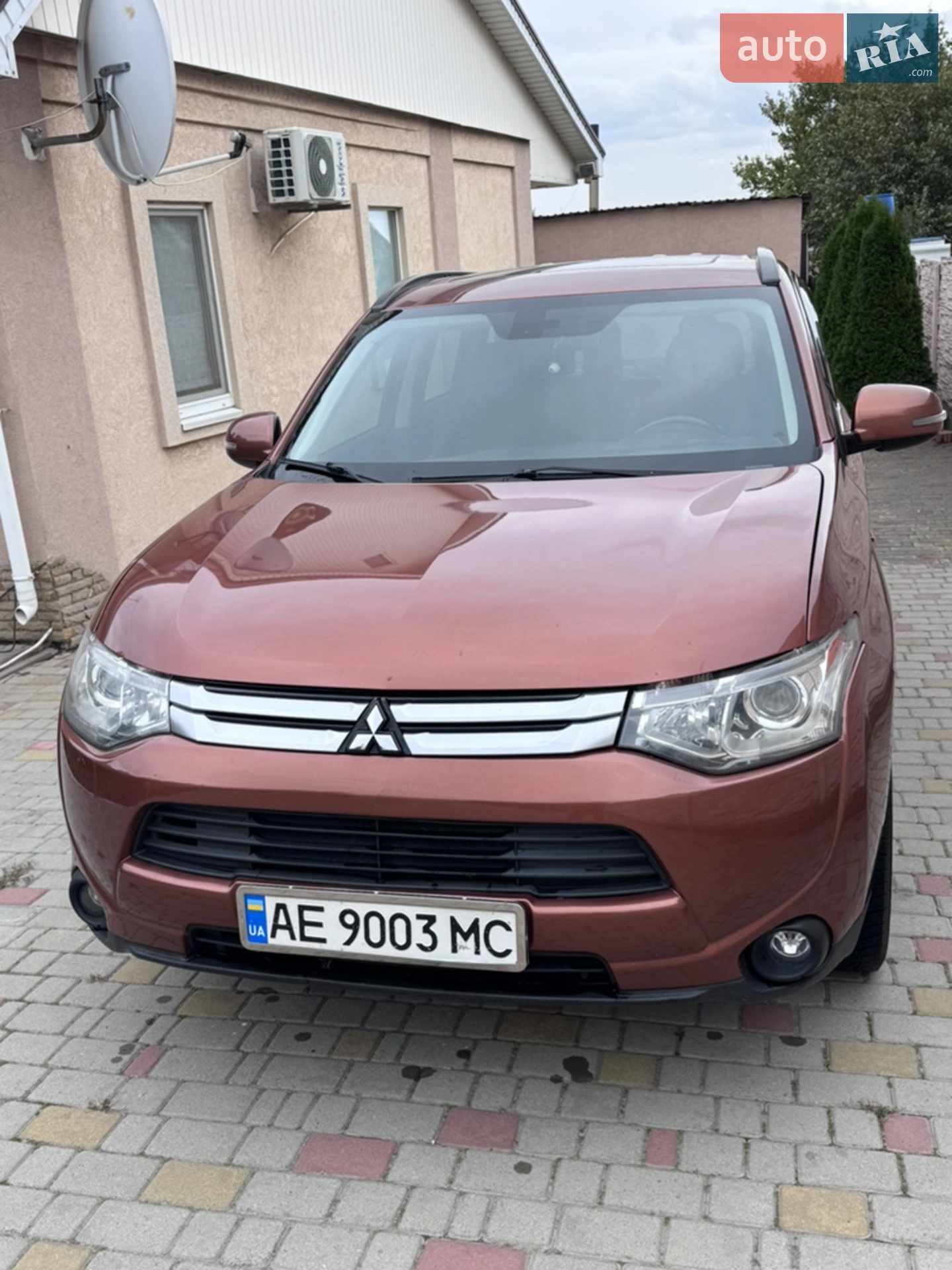2013 Mitsubishi Outlander - мініатюра 2