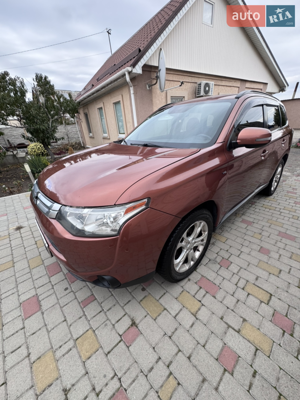 2014 Mitsubishi Outlander - мініатюра 27