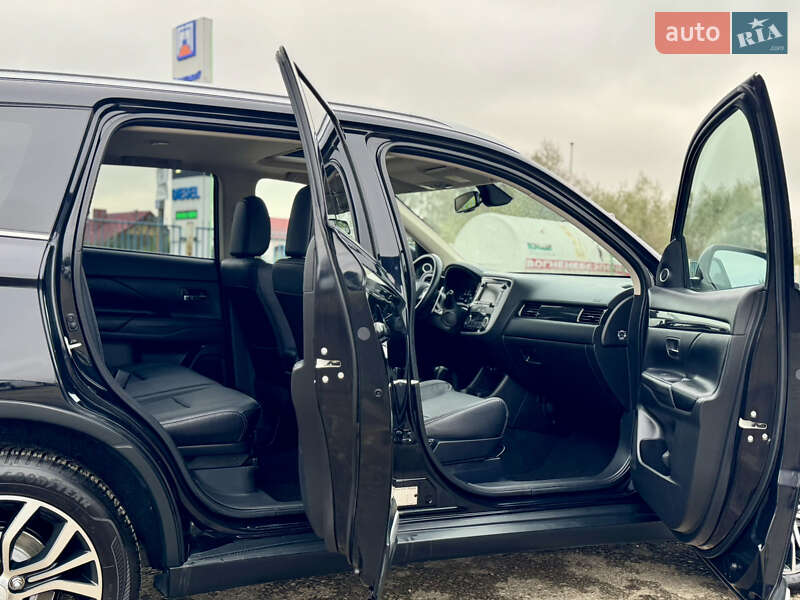 Внедорожник / Кроссовер Mitsubishi Outlander 2016 в Калуше фото 61 Внедорожник / Кроссовер Mitsubishi Outlander 2016 в Калуше