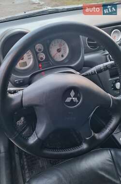 Внедорожник / Кроссовер Mitsubishi Outlander 2007 в 
