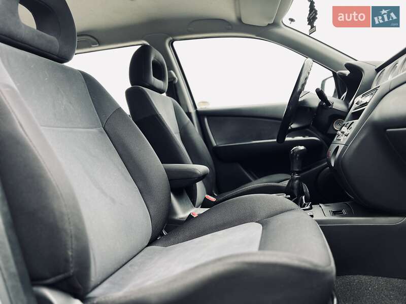 Позашляховик / Кросовер Mitsubishi Outlander 2006 в Чернівцях фото 37 Позашляховик / Кросовер Mitsubishi Outlander 2006 в Чернівцях