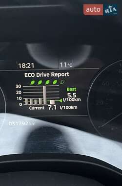 Позашляховик / Кросовер Mitsubishi Outlander 2021 в  фото 10 Позашляховик / Кросовер Mitsubishi Outlander 2021 в