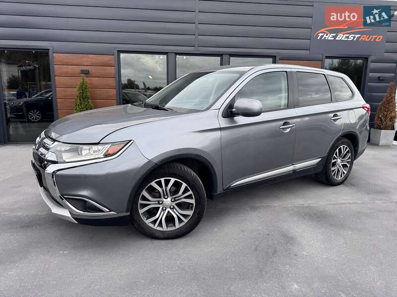 Внедорожник / Кроссовер Mitsubishi Outlander 2018 в Ровно фото 6 Внедорожник / Кроссовер Mitsubishi Outlander 2018 в Ровно