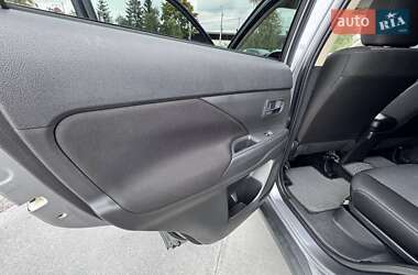 Позашляховик / Кросовер Mitsubishi Outlander 2018 в  фото 26 Позашляховик / Кросовер Mitsubishi Outlander 2018 в