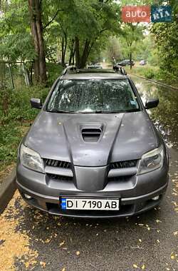 Внедорожник / Кроссовер Mitsubishi Outlander 2005 в Киеве