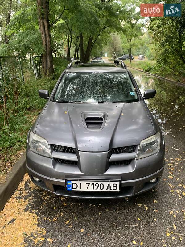 Mitsubishi Outlander 2005 Mitsubishi Outlander 2005