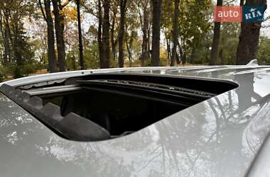 Внедорожник / Кроссовер Mitsubishi Outlander 2018 в 