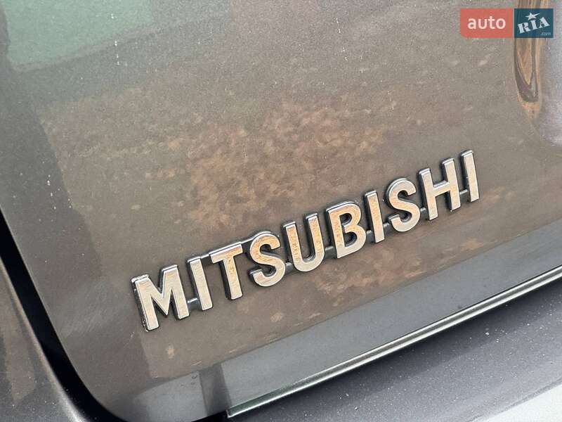 Позашляховик / Кросовер Mitsubishi Outlander 2008 в Охтирці