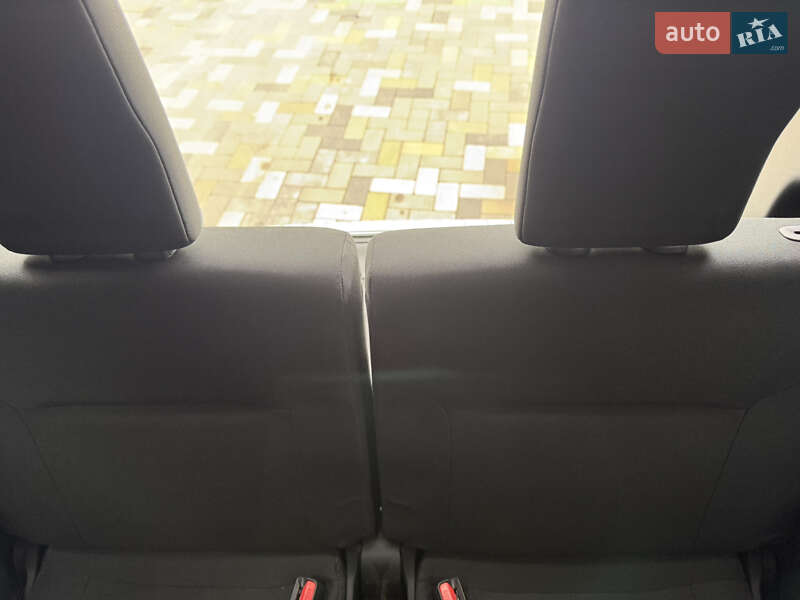 Внедорожник / Кроссовер Mitsubishi Outlander 2021 в Броварах фото 37 Внедорожник / Кроссовер Mitsubishi Outlander 2021 в Броварах