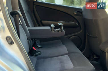 Позашляховик / Кросовер Mitsubishi Outlander 2006 в  фото 33 Позашляховик / Кросовер Mitsubishi Outlander 2006 в