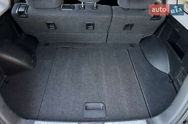 Позашляховик / Кросовер Mitsubishi Outlander 2006 в  фото 49 Позашляховик / Кросовер Mitsubishi Outlander 2006 в
