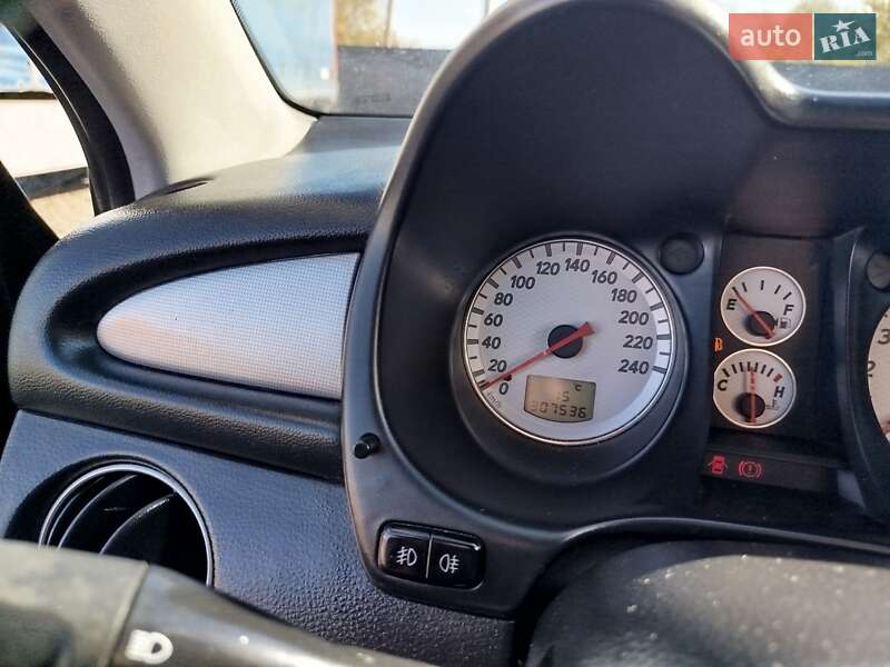 Внедорожник / Кроссовер Mitsubishi Outlander 2006 в Львове фото 12 Внедорожник / Кроссовер Mitsubishi Outlander 2006 в Львове