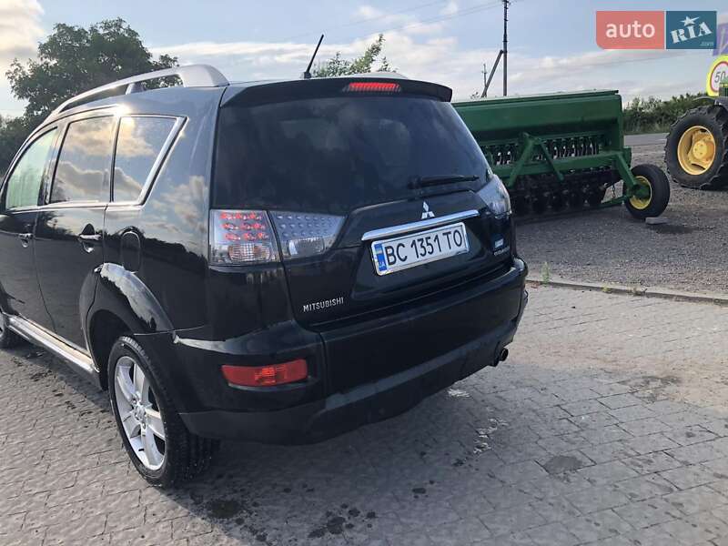 Позашляховик / Кросовер Mitsubishi Outlander 2009 в Кам'янці-Бузькій фото 8 Позашляховик / Кросовер Mitsubishi Outlander 2009 в Кам'янці-Бузькій