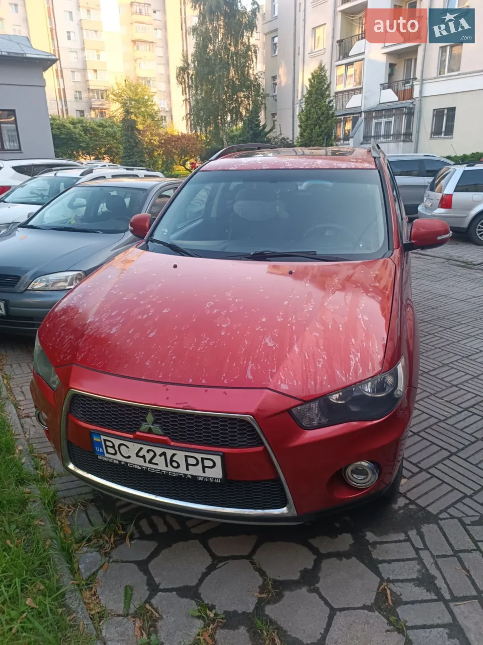 2010 Mitsubishi Outlander - мініатюра 24