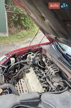 Позашляховик / Кросовер Mitsubishi Outlander 2006 в  фото 3 Позашляховик / Кросовер Mitsubishi Outlander 2006 в