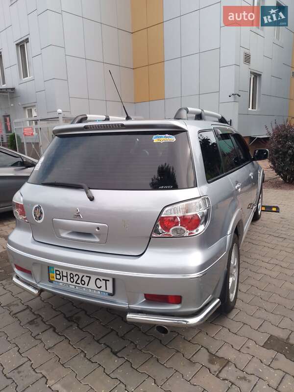 Позашляховик / Кросовер Mitsubishi Outlander 2008 в Ізмаїлі фото 14 Позашляховик / Кросовер Mitsubishi Outlander 2008 в Ізмаїлі