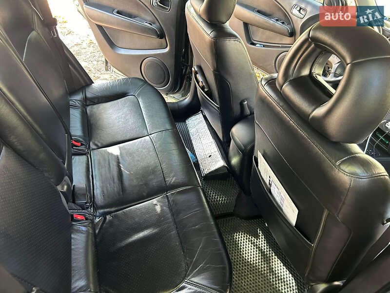 Внедорожник / Кроссовер Mitsubishi Outlander 2006 в Киеве фото 19 Внедорожник / Кроссовер Mitsubishi Outlander 2006 в Киеве