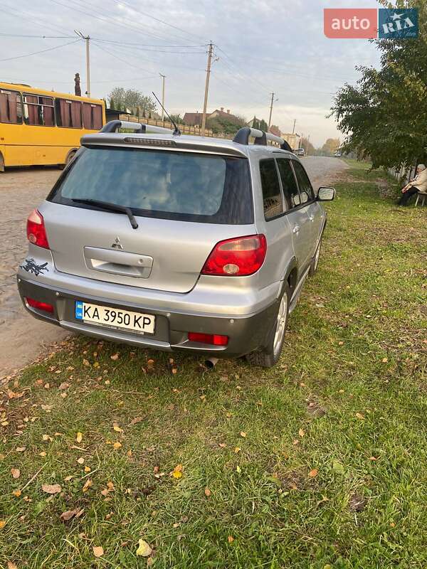 Внедорожник / Кроссовер Mitsubishi Outlander 2006 в Киеве фото 4 Внедорожник / Кроссовер Mitsubishi Outlander 2006 в Киеве