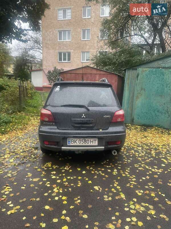 Внедорожник / Кроссовер Mitsubishi Outlander 2007 в Ровно фото 2 Внедорожник / Кроссовер Mitsubishi Outlander 2007 в Ровно