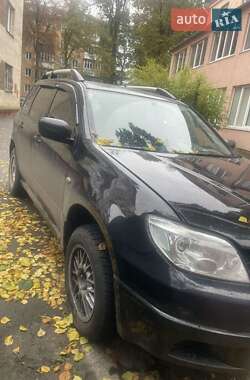 Внедорожник / Кроссовер Mitsubishi Outlander 2007 в 