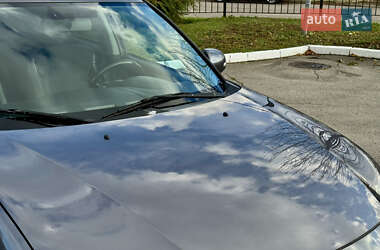 Внедорожник / Кроссовер Mitsubishi Outlander 2010 в 